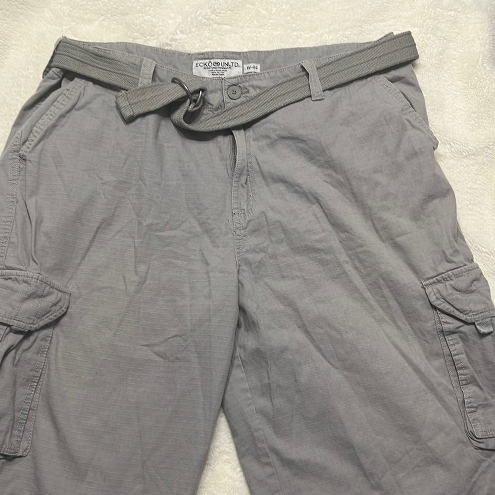 ECKO UNLTD CARGO SHORTS-Gray